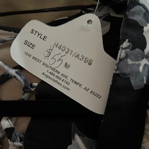 Never wore to country music festival, show was cancelled